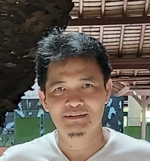 Water.org team member, Jaya Saputra.