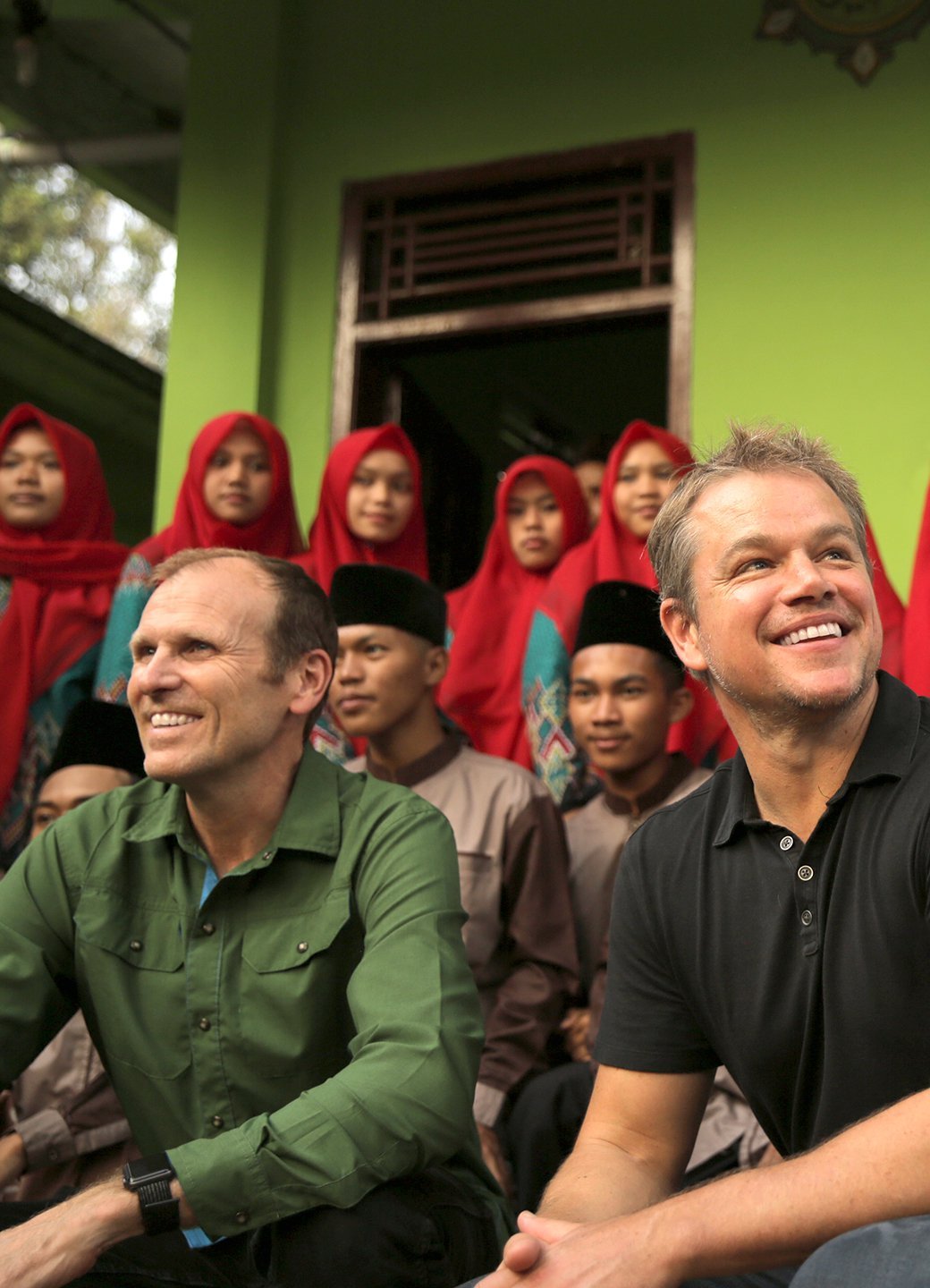 Water.org Co-founders Matt Damon and Gary White in India